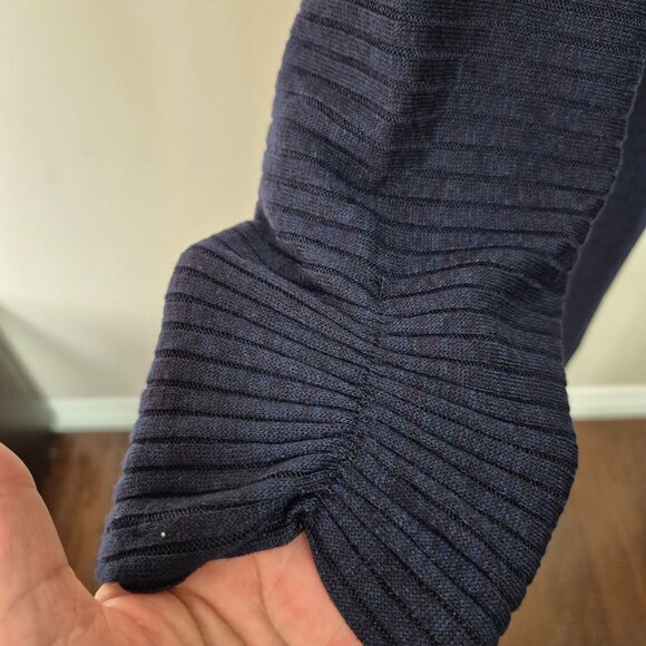 Burn out Striped Sweater - Picture 4 of 8